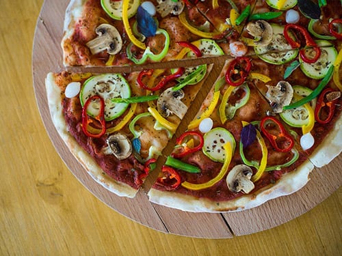 Delicious Vegetable Pizza  Play Now Online for Free 