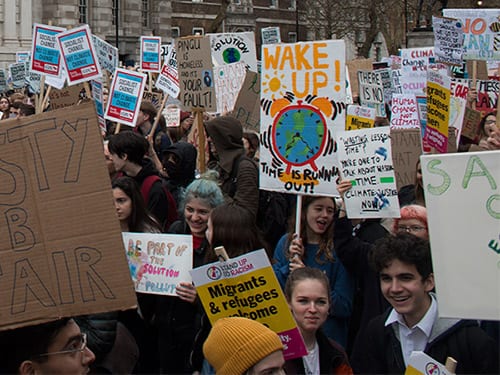 UK parliament declares a climate emergency - Feature Image